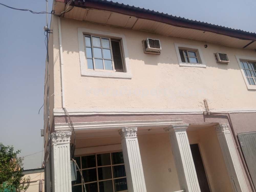 Image 1 Title