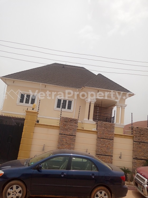  A tastefully built, furnished 4 bedroom detached duplex with 2 bedroom boys quarters and a laundry house  4 bedroom House for Sale Ibadan Oyo Vetra  Property