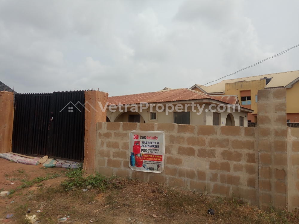  Twin flat of 3 bedroom each  6 bedroom Flat for Sale Ibadan Oyo Vetra  Property