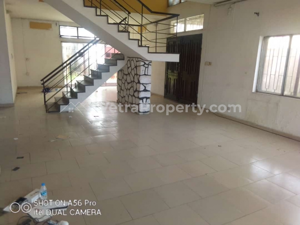  Clean 5bedroom duplex with 3toilet 3bath, 2 kitchen, store, security house  5 bedroom House for Rent Surulere Lagos Vetra  Property