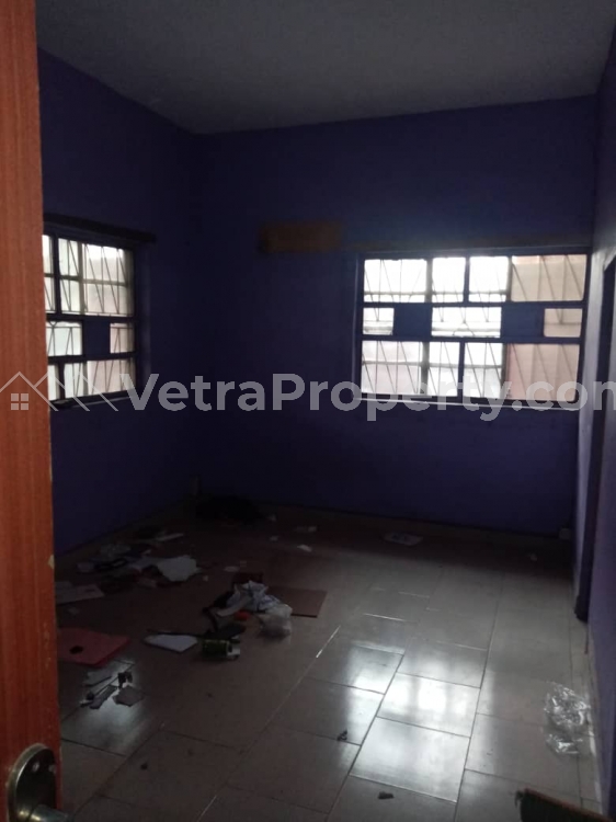  Clean 3bedroom apartment in a serene and secured neighborhood with rooms en-suite  3 bedroom House for Rent Surulere Lagos Vetra  Property