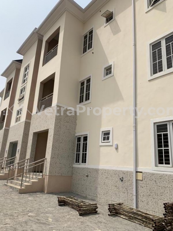  A newly constructed 2bedroom apartment and luxuriously built standand  2 bedroom House for Rent Jahi Abuja Vetra  Property