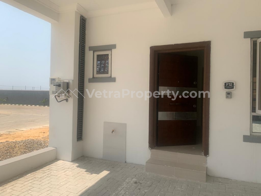 Image 1 Title