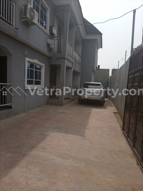  EXECUTIVELY BUILT 2NUMBERS OF 2BEDROOM flats AND 2NUMBERS OF MINI FLATSON 333SQUARE METER OF LAND  2 bedroom Flat for Sale  Lagos Vetra  Property
