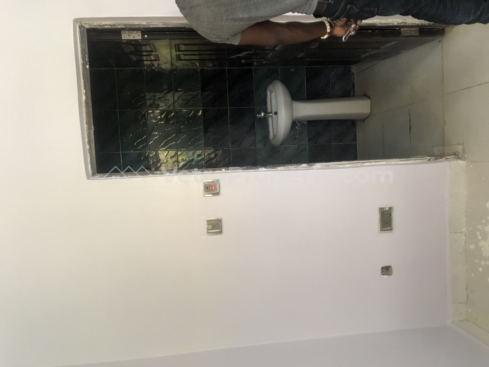 Image 1 Title