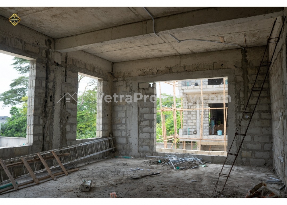 Image 1 Title