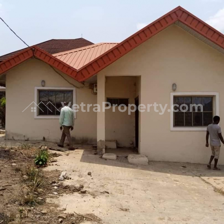  2 bedroom chalet at first Richbam akala express oluyole extension ibadan mujaidi  House for Sale Ibadan Oyo Vetra  Property