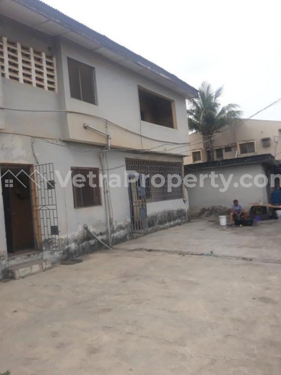  Vacant block of 4flats of 3bedroom flats with large compound, shops and has CofO  House for Sale  Lagos Vetra  Property