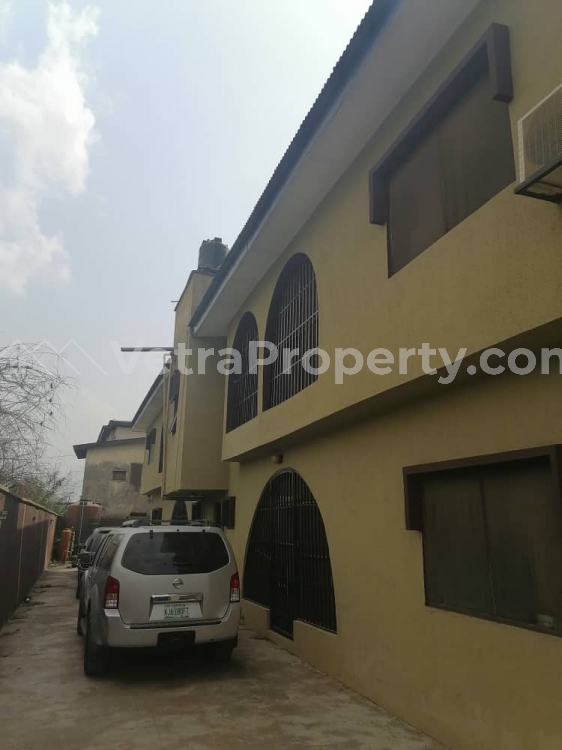 Solid & Clean Cornerpiece block of 4flats of 3bedroom each in a well secured & serene environment  House for Sale  Lagos Vetra  Property