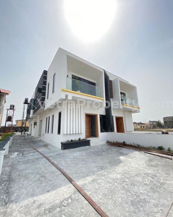  Luxury finished 4bedroom duplex with a Bq and swimming pool in one of the most luxurious and secured estate  4 bedroom House for Rent Lekki Lagos Vetra  Property