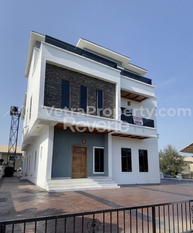  An exquisite 5 bedroom fully detached duplex with a swimming pool  5 bedroom House for Sale Lekki Lagos Vetra  Property