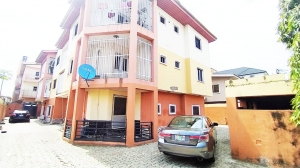 Newly Renovated 3 Bedroom Flat For Let In Osapa London Lekki Lagos. 3 bedroom Flat for Rent Lekki Lagos Vetra  Property