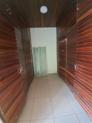 Image 1 Title