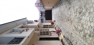 Image 1 Title