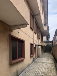 3bedroom Flat With 2toilets And 2baths. Big Living Room, Borehole Water, Car Park. 3 bedroom Flat for Rent Yaba Lagos Vetra  Property