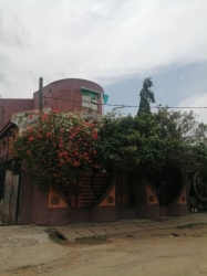 Image 1 Title