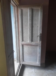 Image 1 Title