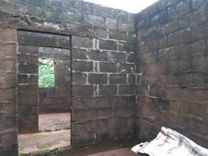 Image 1 Title