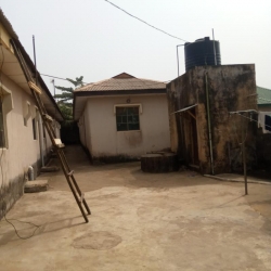 Image 1 Title