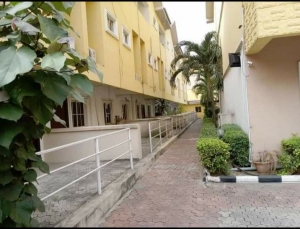 Image 1 Title