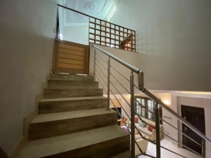 Image 1 Title