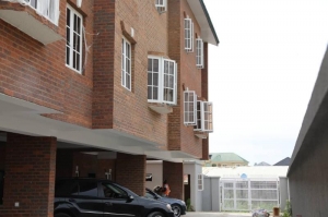 New, 5 Units Of Luxury 4-bedroom Semi-detached House With Bq 4 bedroom Semi-Detached Duplex for Sale Maryland Lagos Vetra  Property